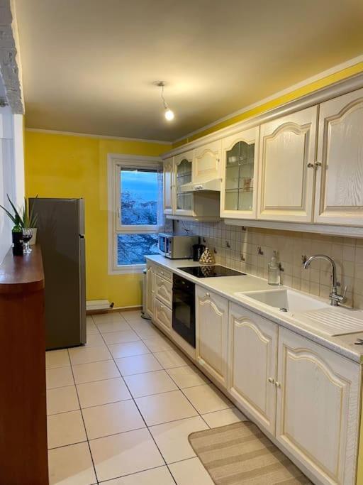 Comfy, Cosy, And Spacious Apartment Near Paris ブゾン エクステリア 写真