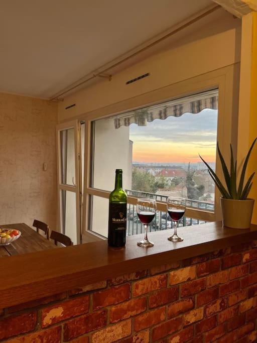 Comfy, Cosy, And Spacious Apartment Near Paris ブゾン エクステリア 写真