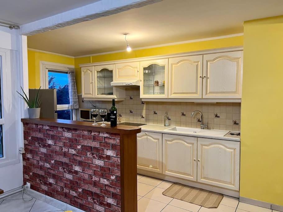 Comfy, Cosy, And Spacious Apartment Near Paris ブゾン エクステリア 写真